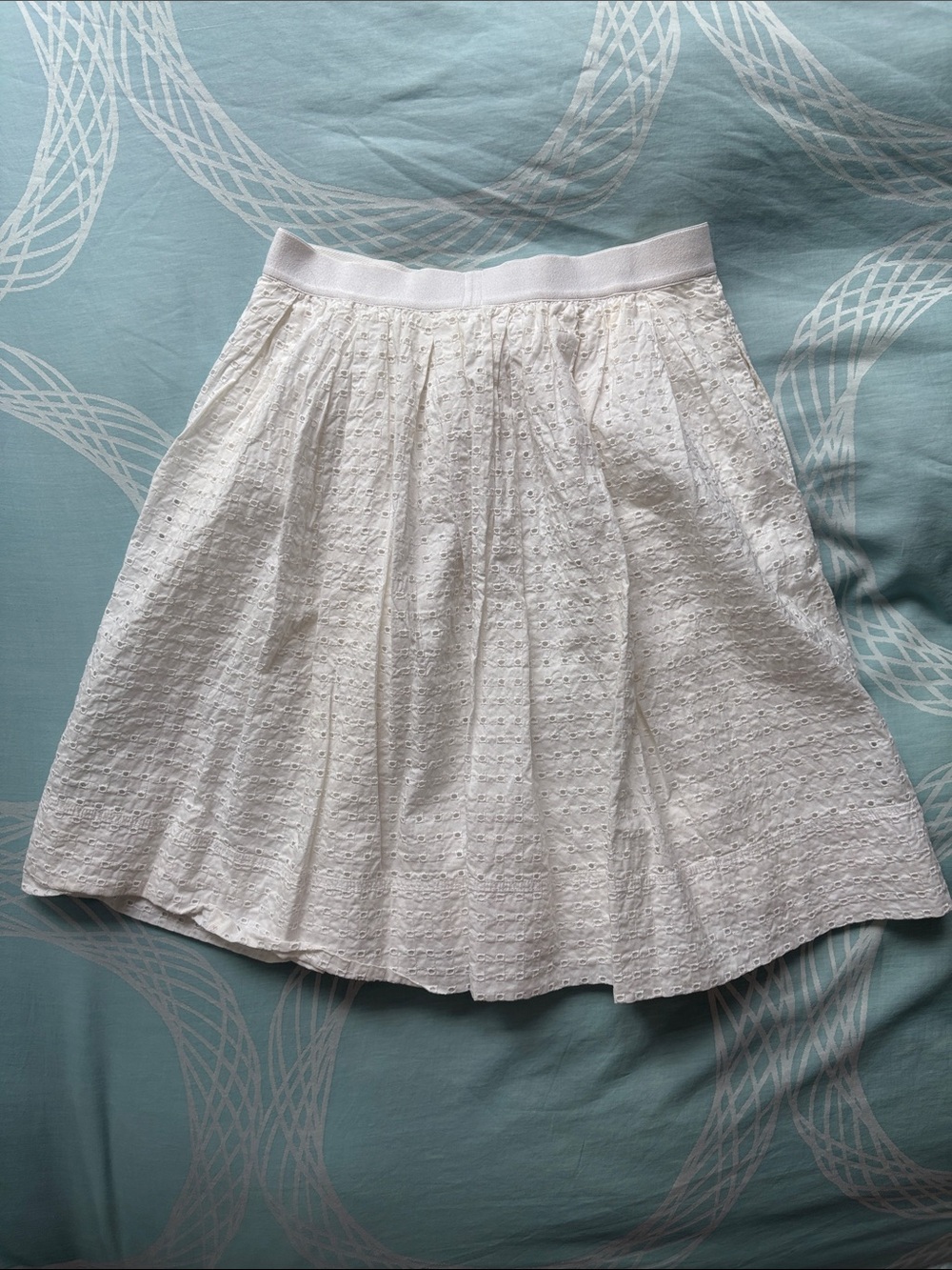 Uniqlo White Eyelet Skirt